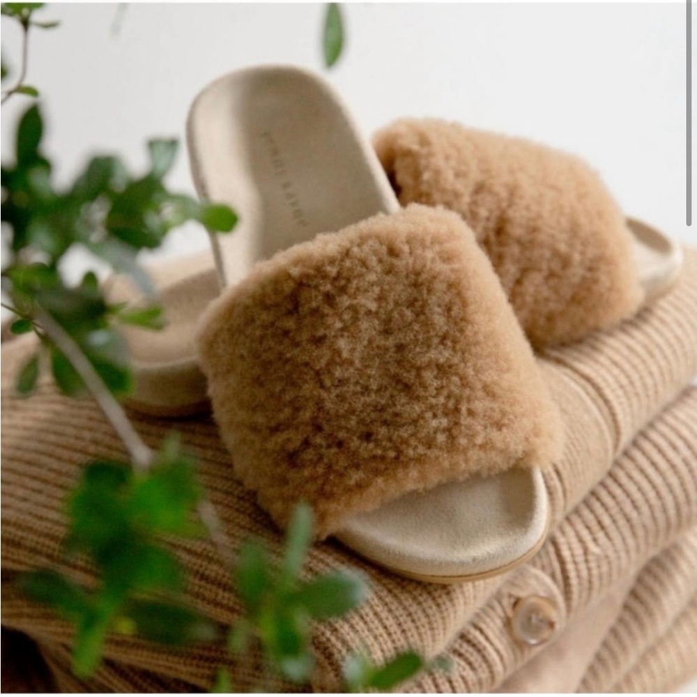 Jenni Kayne Shearling Slide Sandals - 39